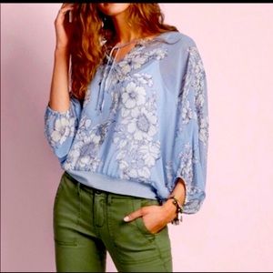 Cabi Sirena Blouse, Size Small, #5387